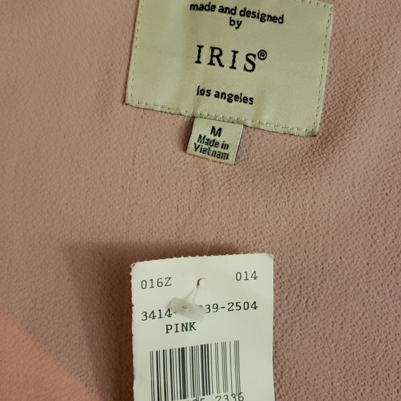 IRIS Long Sleeve Blush Cardigan Size Medium - Picture 10 of 12